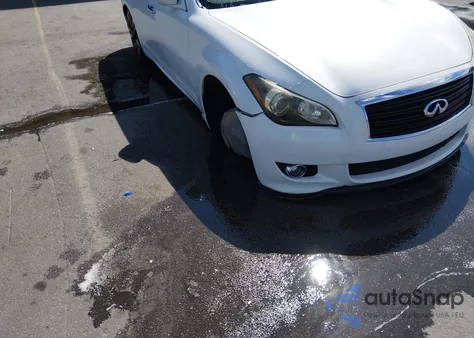 2012 Infiniti M56 z USA, uszkodzony, nr VIN JN1AY1AP3CM530347